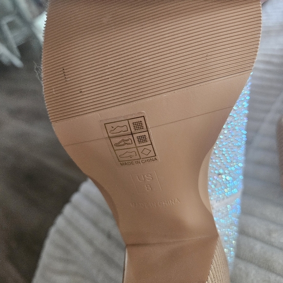 Elegant Rhinestone-Embellished Ankle Boots - Picture 5 of 9